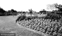 Queen's Gardens c.1955, Scunthorpe