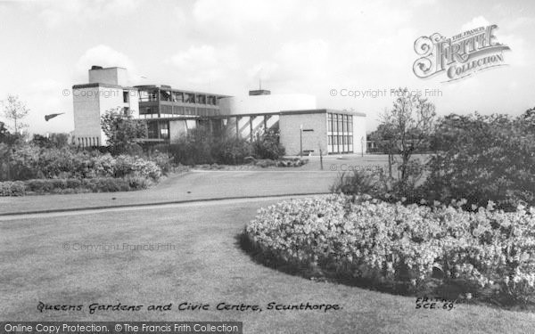 Photo of Scunthorpe, Queens Gardens And Civic Centre c.1960