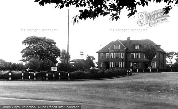 Photo of Scunthorpe, Queensway Hotel c.1955