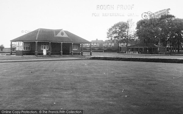 Photo of Scunthorpe, Sheffield Park c.1950