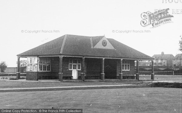 Photo of Scunthorpe, Sheffield Park Pavilion c.1950