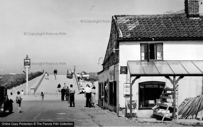 Photo of Sea Palling, Golden Beach Stores c.1955