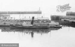 A Steamboat c.1965, Seaham