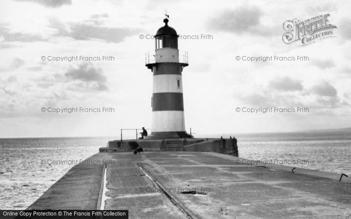 Photo of Seaham, The Pier Lighthouse c.1960