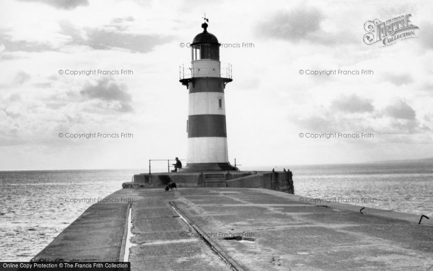 Seaham, the Pier Lighthouse c1960