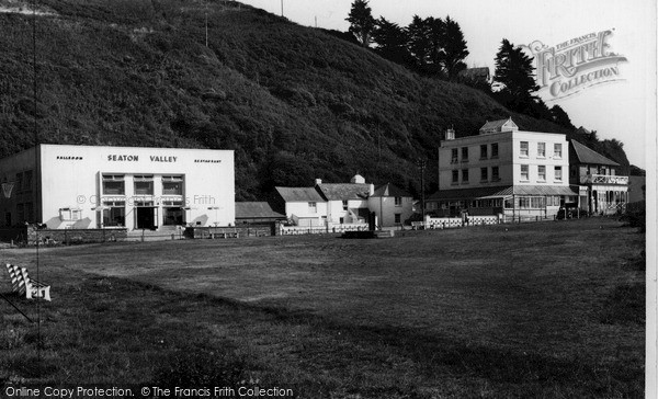 Photo of Seaton, The Pavilion And Hotel c.1965
