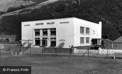 The Pavilion Seaton Valley Holiday Village c.1965, Seaton