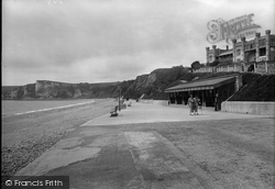 The Promenade 1925, Seaton
