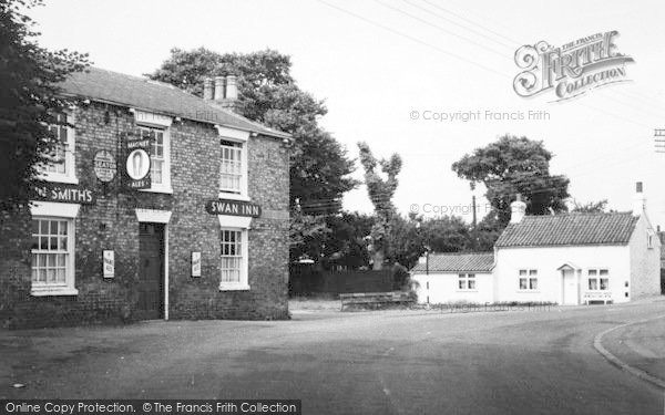 Photo of Seaton, Village And The Swan Inn c.1960