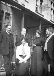 Visitors 1913, Seaton
