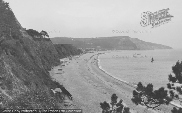 Photo of Seaton, West Beach Looking East 1934