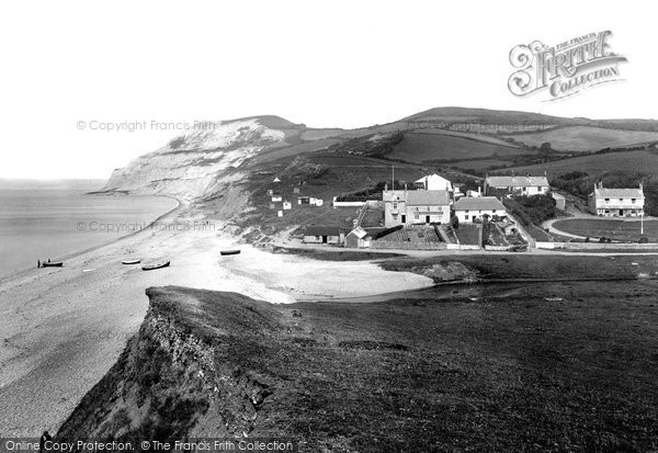 Photo of Seatown, Village And Beach 1922