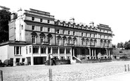 Seaview, Pier Hotel c1960