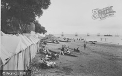 The Bathing Ground 1923, Seaview