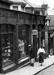 The Post Office, High Street 1918, Seaview