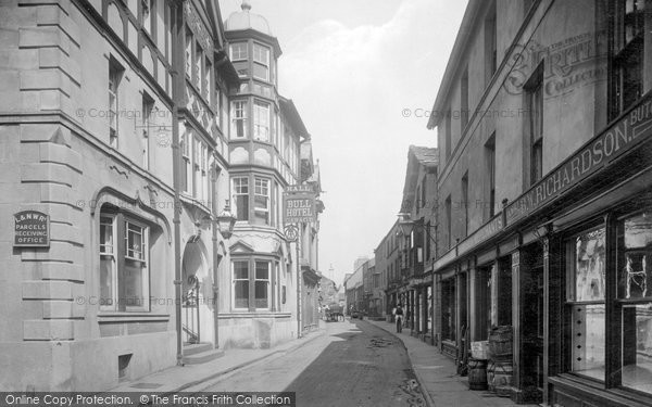 Photo of Sedbergh, The Bull Hotel And Main Street 1923