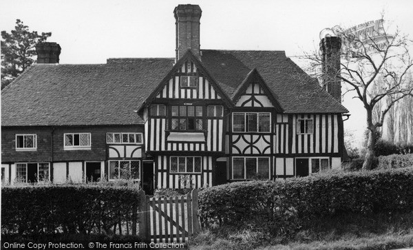 Photo of Sedlescombe, The Old Manor House c.1955