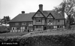 The Old Manor House c.1960, Sedlescombe