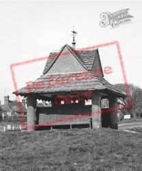 The Village Pump c.1955, Sedlescombe