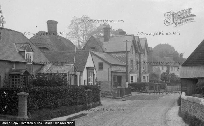 Photo of Selborne, The Village 1928