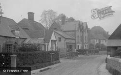 The Village 1928, Selborne