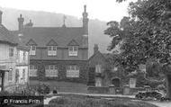 The Village Centre 1928, Selborne