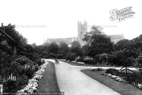 Photo of Selby, Abbey And Park 1924