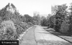 Abbey And Park c.1955, Selby