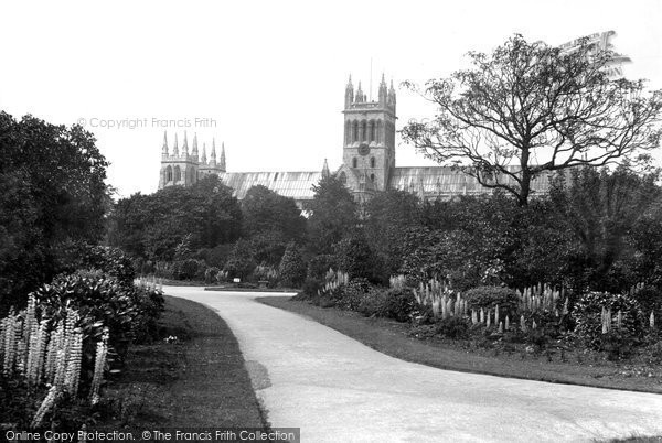 Photo of Selby, Abbey From The Park 1936