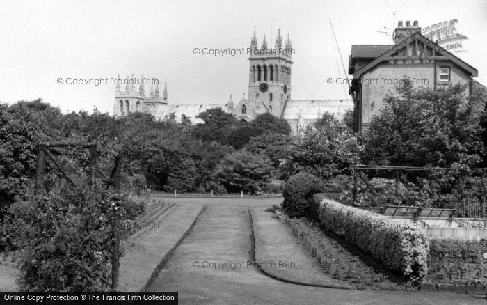 Photo of Selby, Abbey From The Park c.1960