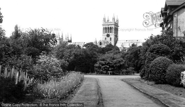 Photo of Selby, Abbey From The Park c.1960
