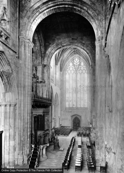 Photo of Selby, Abbey, The South Transept 1913
