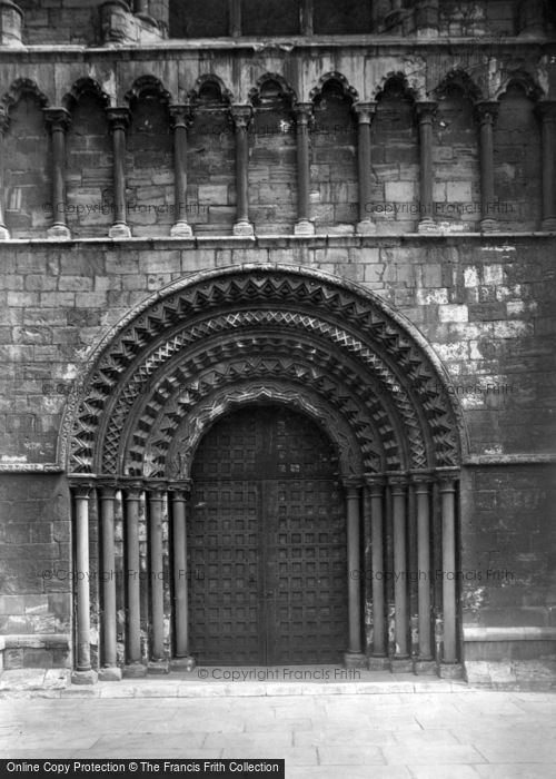 Photo of Selby, Abbey, The West Door 1918