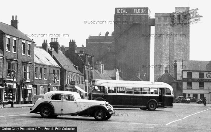 Photo of Selby, Micklegate c.1955