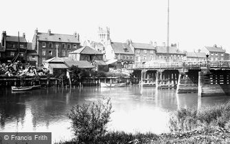 Selby, Old Toll Bridge 1918
