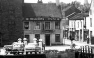 Selby, Swan Inn c1960