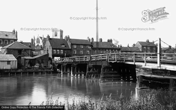 Photo of Selby, The Toll Bridge 1901