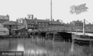 Selby, the Toll Bridge 1901