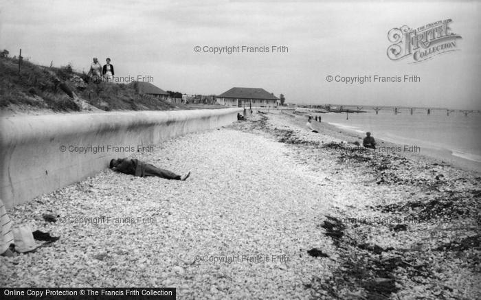 Photo of Selsey, East Beach c.1960