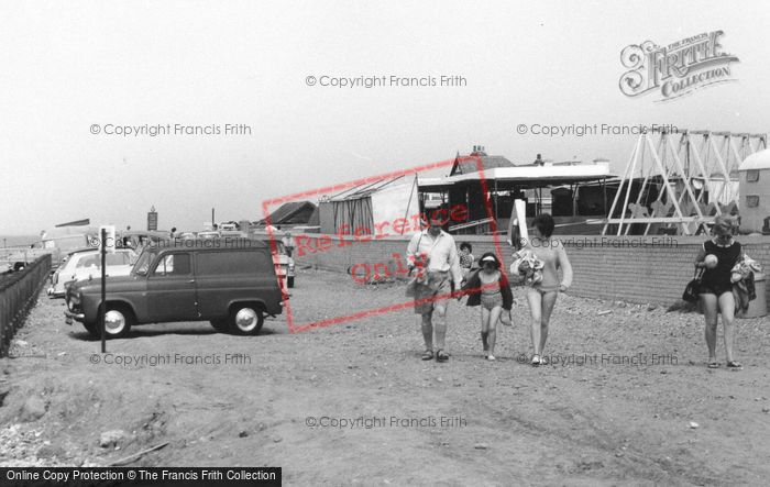 Photo of Selsey, Heading To The Beach c.1965