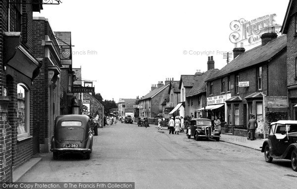 Photo of Selsey, High Street c.1950