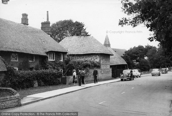 Photo of Selsey, Sessions Cottage c.1960