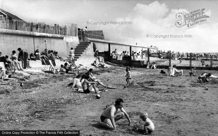 Photo of Selsey, West Beach c.1960