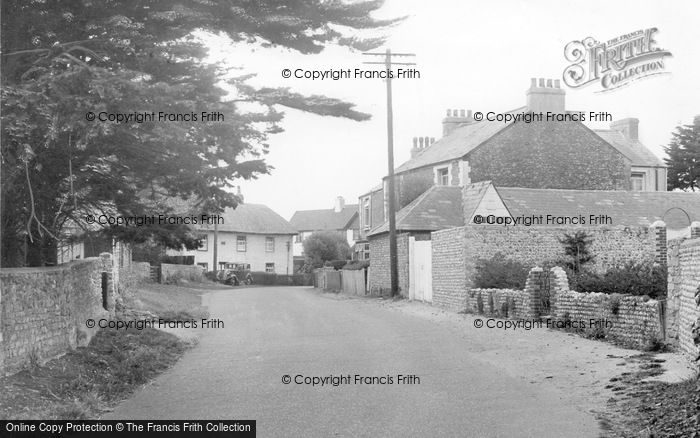 Photo of Selsey, West Street c.1955