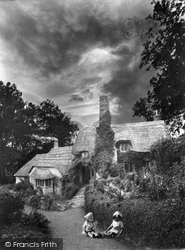 A Devonshire Cottage 1923, Selworthy