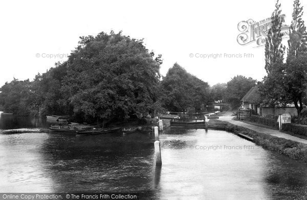 Photo of Send, The Canal 1909