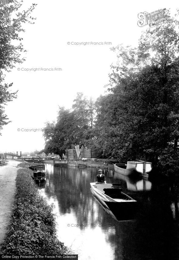 Send, the Canal Lock 1909