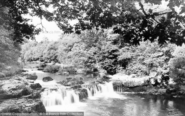 Photo of Sennybridge, Pantyscallog Falls c.1955