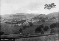 From The South 1921, Settle