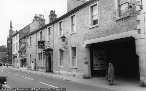 Photo of Settle, Golden Lion Hotel c.1965